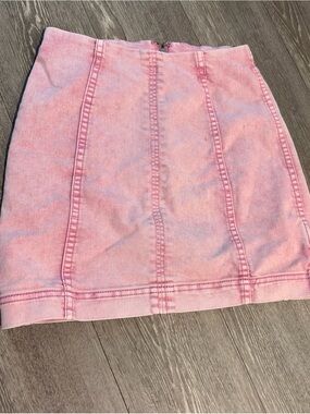 Free People Light Pink Acid Wash Denim Mini Skirt Size 2